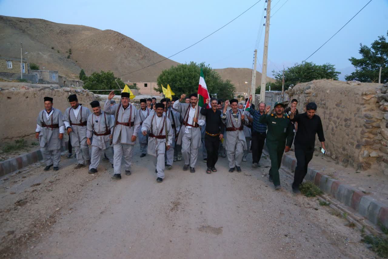 نمایش اقتدار یگان رزم عشایر در روستای بالقشلاقی شهرستان اهر
