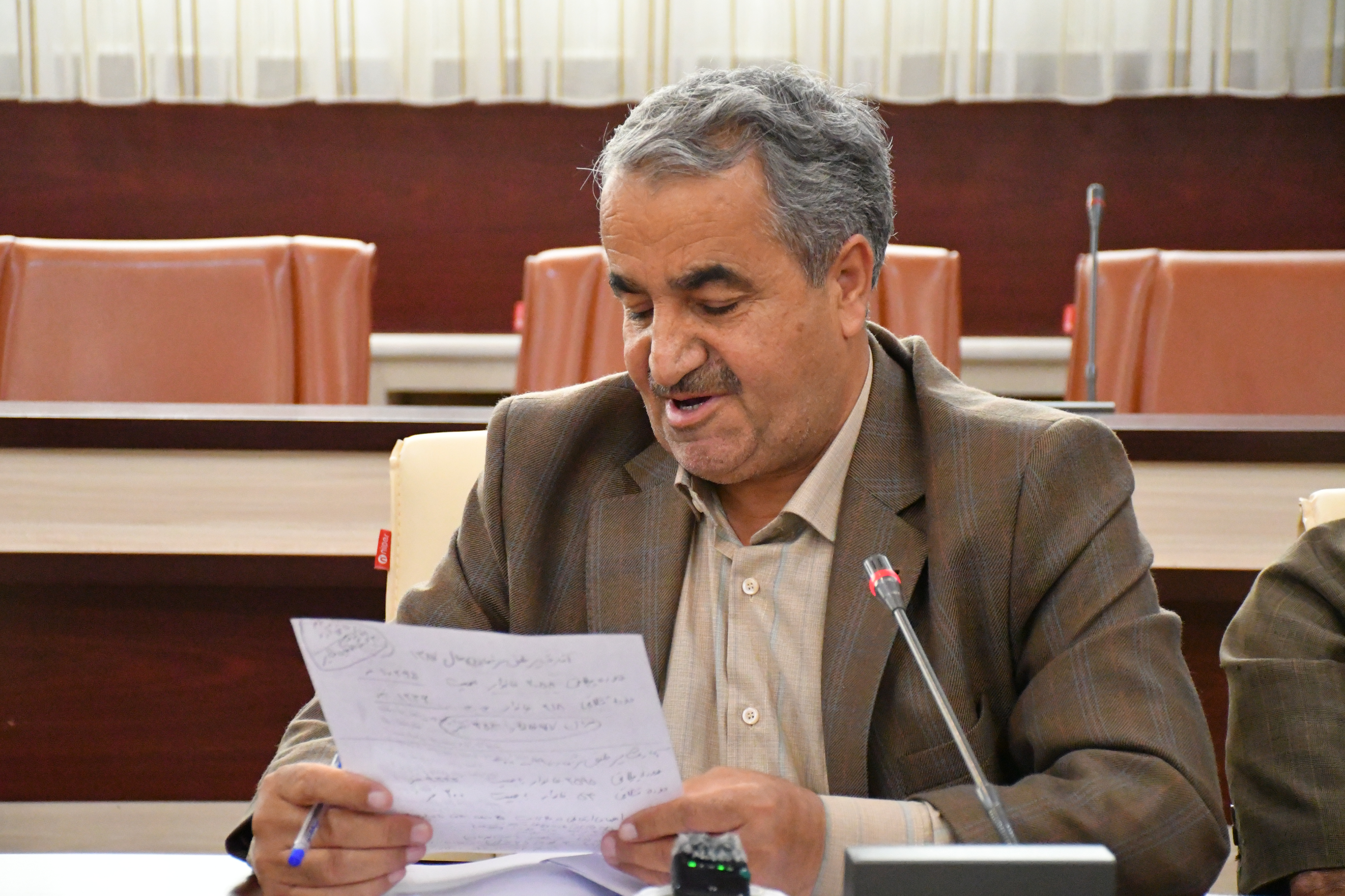 عملکرد اداره امور عشایر سراب در سال ۱۴۰۳؛ از مرمت راه‌ها تا توزیع نهاده‌های دامی