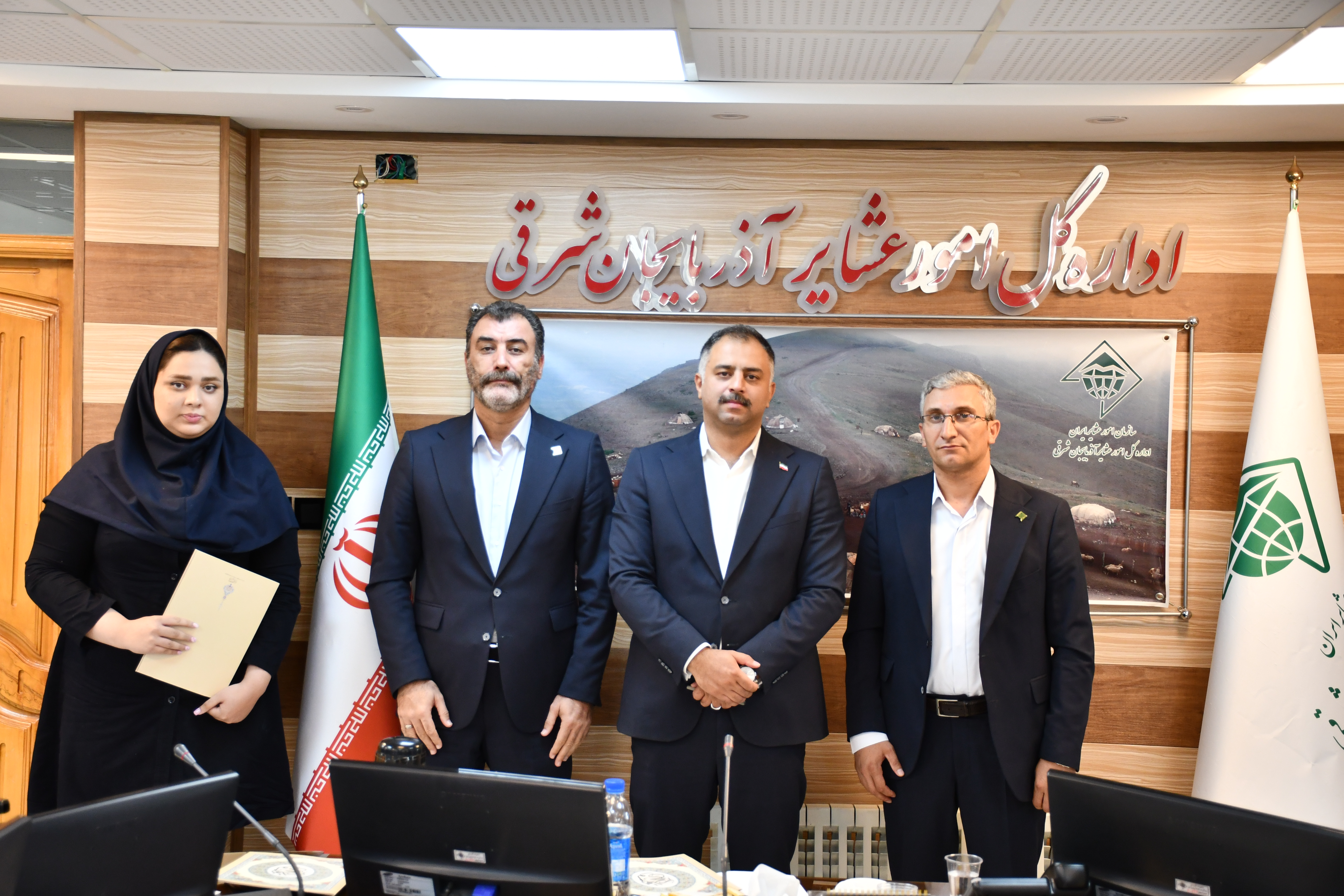 تجلیل علی سبزیچی، مدیرکل امور عشایر آذربایجان‌شرقی از خبرنگاران روابط‌عمومی به مناسبت روز خبرنگار