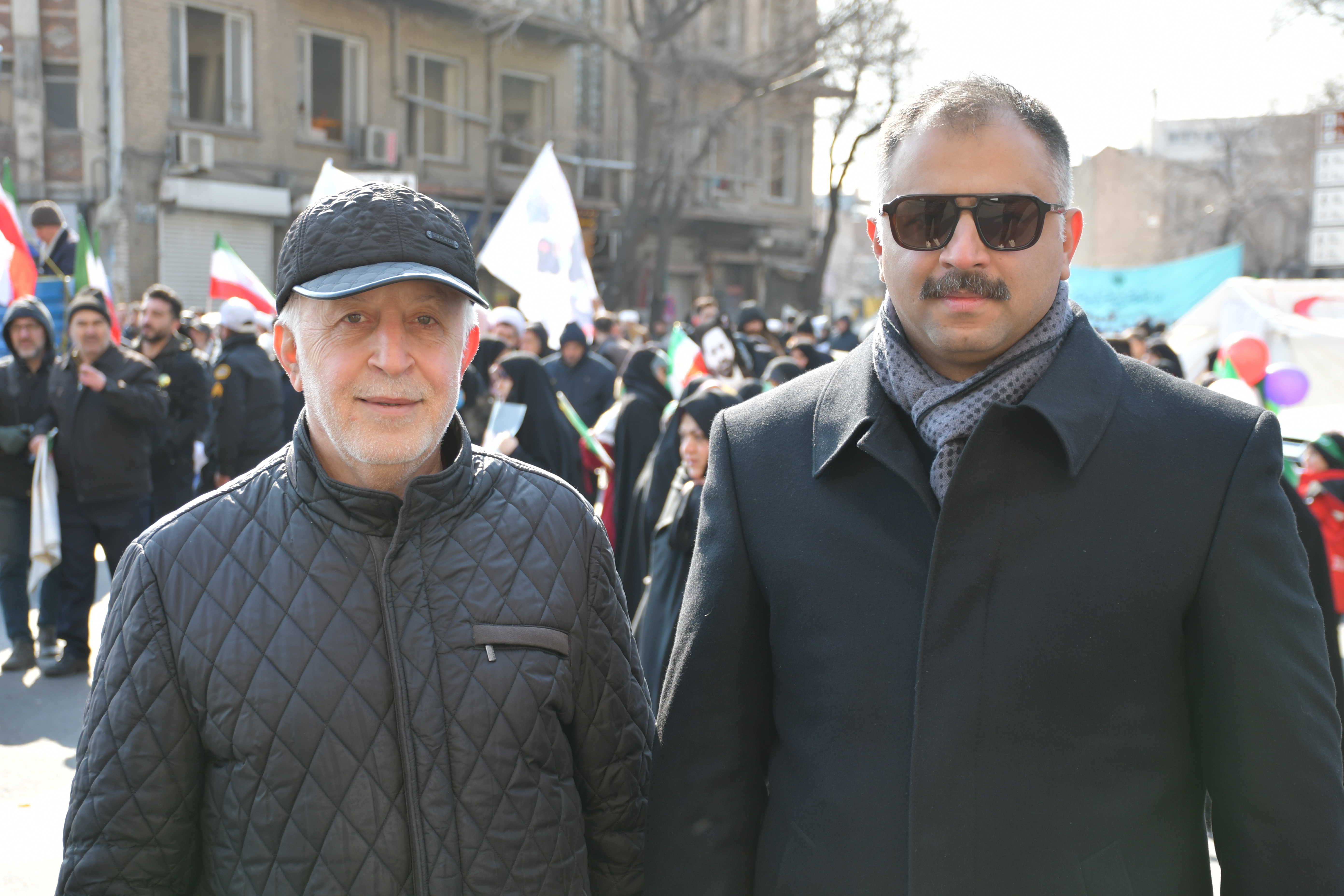 حضور مدیرکل اداره امور عشایر در راهپیمایی ۲۲ بهمن