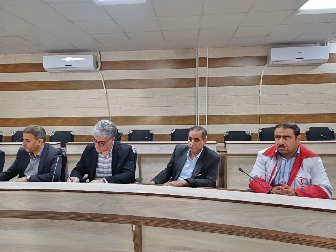 تأکید بر خدمات‌رسانی ماندگار به جامعه عشایری در جلسه شورای عشایری شهرستان اهر
