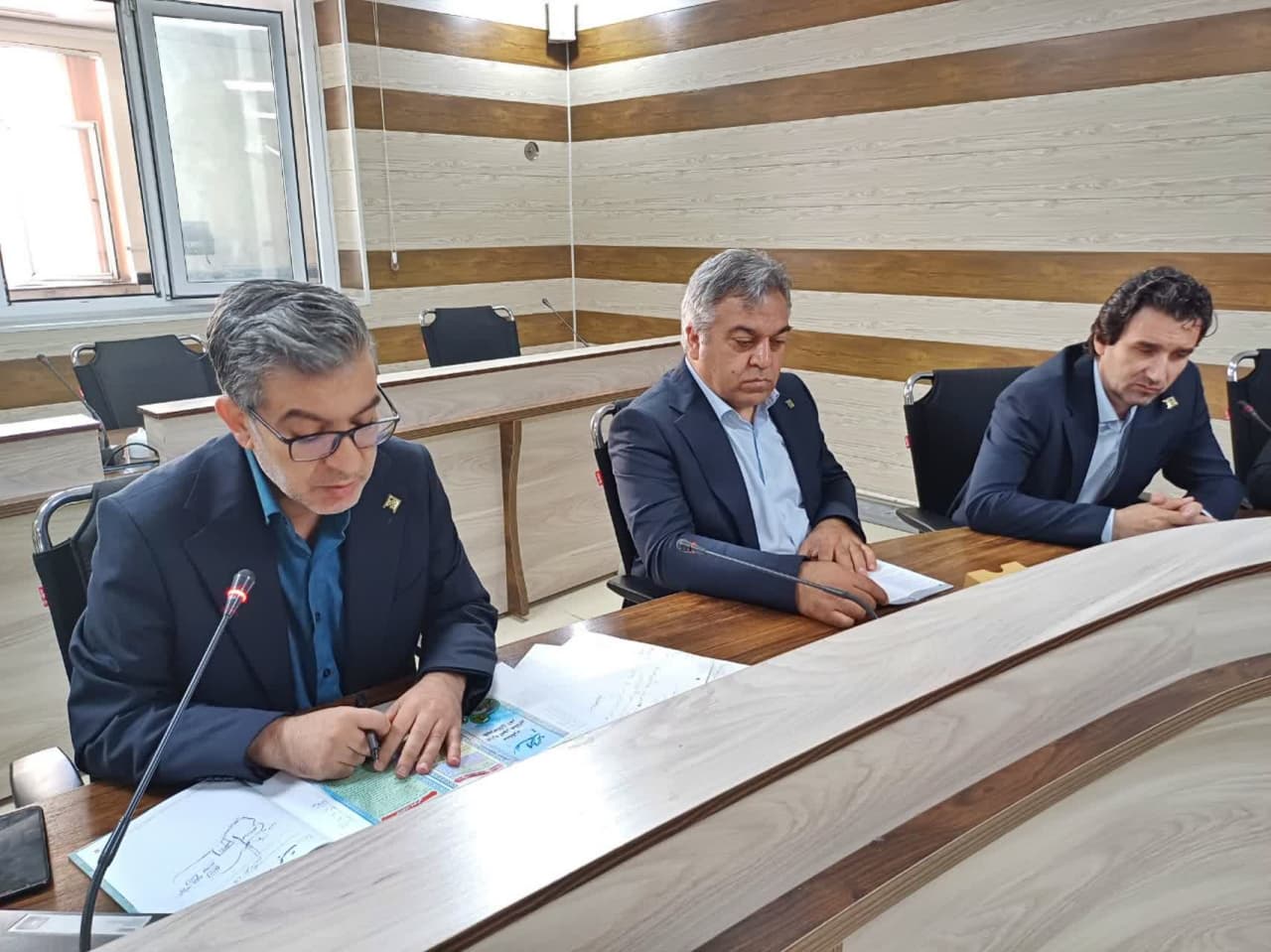 تأکید بر خدمات‌رسانی ماندگار به جامعه عشایری در جلسه شورای عشایری شهرستان اهر
