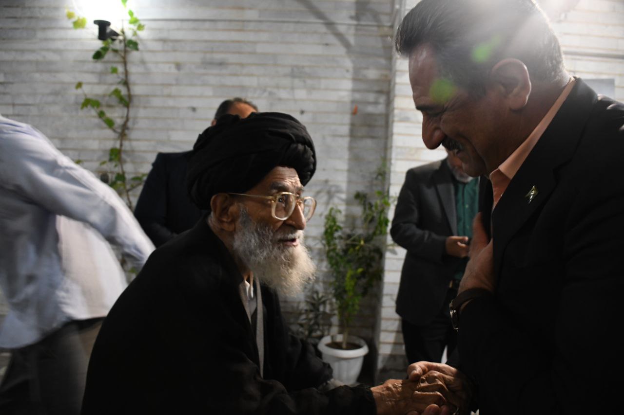 سفر رئیس سازمان امور عشایر ایران به تبریز؛ ادای احترام به شهید آل‌هاشم و دیدار با خانواده معظم شهید