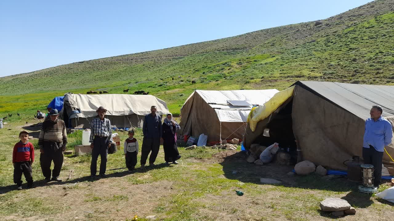 کوچ سالانه عشایر به ییلاقات سهند آغاز شد