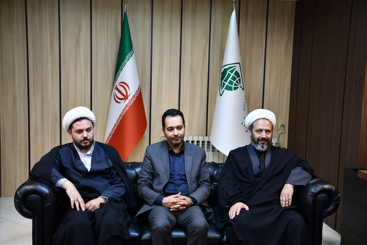 برگزاری آیین تودیع و معارفه امام جماعت اداره‌کل امور عشایر آذربایجان شرقی