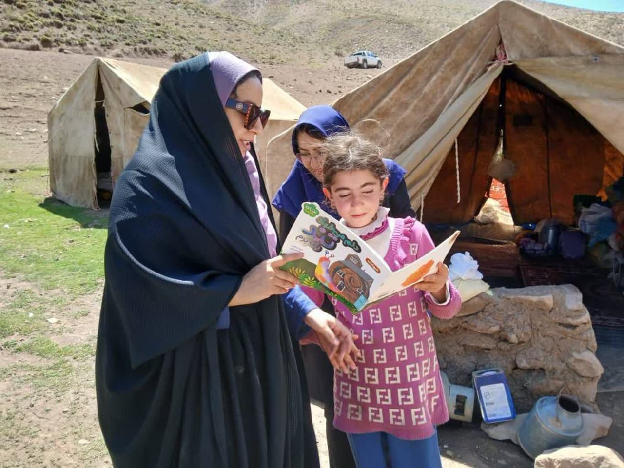 جشنواره فرهنگی هنری «ائل سَسی، کتاب نغمه‌سی» در جمع عشایر سهند مراغه برگزار شد