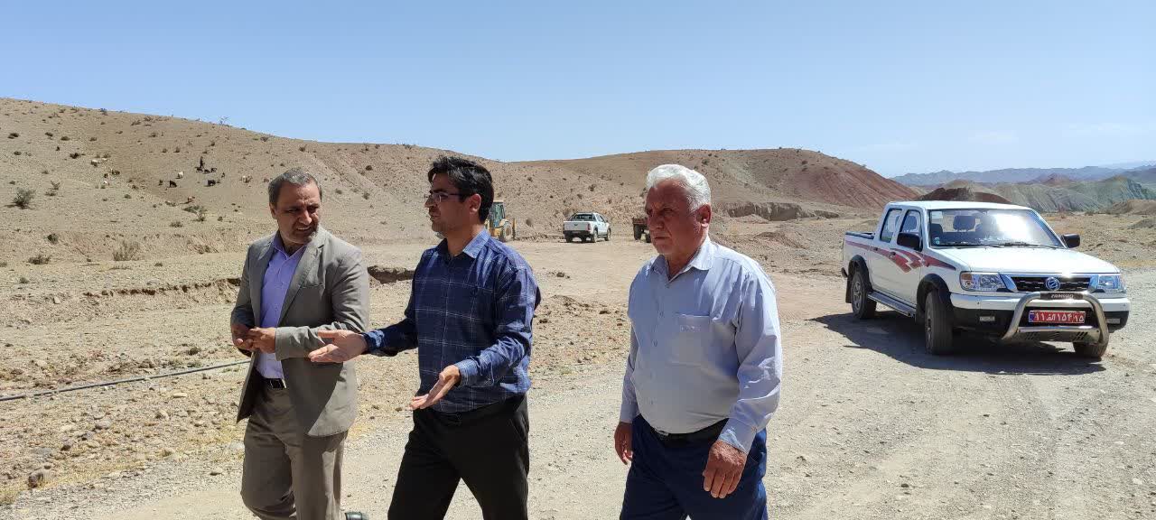 بازدید بخشدار مرکزی میانه از روستاهای حلاج سفلی و علیا