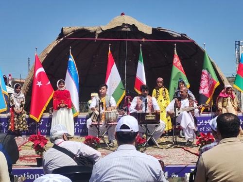 نخستین جشنواره‌ بین المللی کوچ عشایر در جعفر آباد مغان برگزارشد.