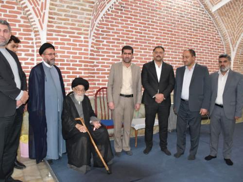 دیدار رئیس سازمان امور عشایر کشور با ابوی گرامی سومین امام جمعه شهید تبریز
