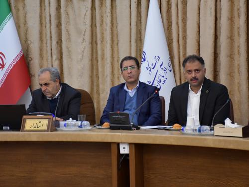 عملکرد اداره کل امور عشایر آذربایجان شرقی طی سال ۱۴۰۲ و۱۴۰۳ در جلسه شورای عشایری تشریح شد؛