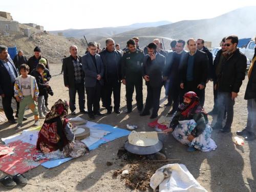 برگزاری برنامه فرهنگی ورزشی به مناسبت روز پدر