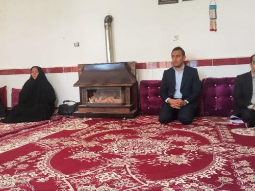 تجلیل از خانواده عشایر ایثارگر مرحوم هزار صفی در شهرستان بناب