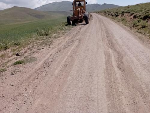 نظارت میدانی بر پروژه مرمت و بازسازی راه‌های عشایری شهرستان سراب