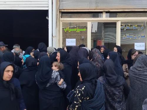 توزیع شکر و برنج تنظیم بازار در مناطق عشایری سراب  